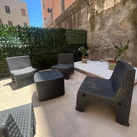 Ficodindia Courtyard شقة كاتانيا